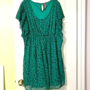 🌿💐Adorable Green Floral